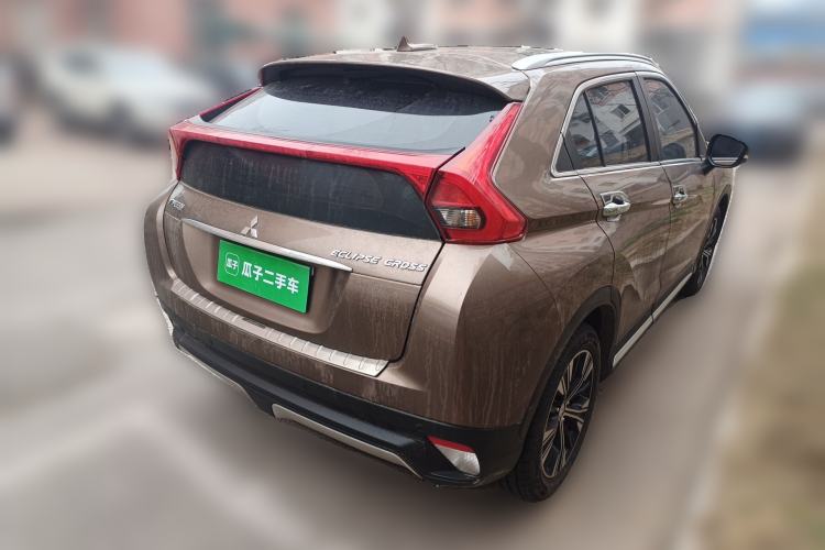 Used Mitsubishi Eclipse Cross 2019 1.5T CVT Two-Wheel Drive Dream Edition China VI Standard Rear Right 45 Deg