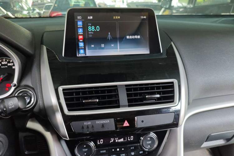 Used Mitsubishi Eclipse Cross 2019 1.5T CVT Two-Wheel Drive Belief Edition China VI Standard Audio And AC Panel