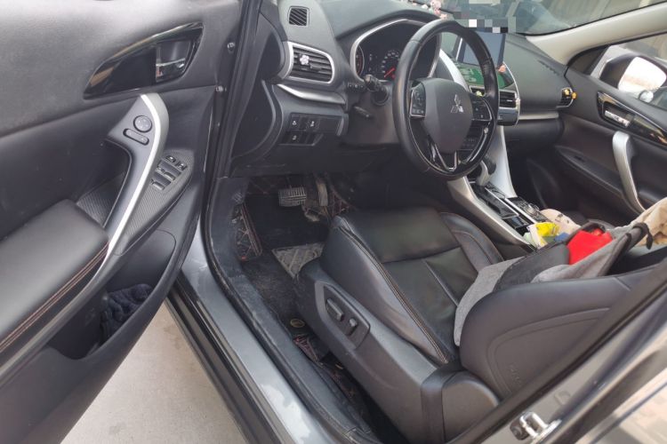 Used Mitsubishi Eclipse Cross 2019 1.5T CVT Two-Wheel Drive Belief Edition China VI Standard Driver Seat