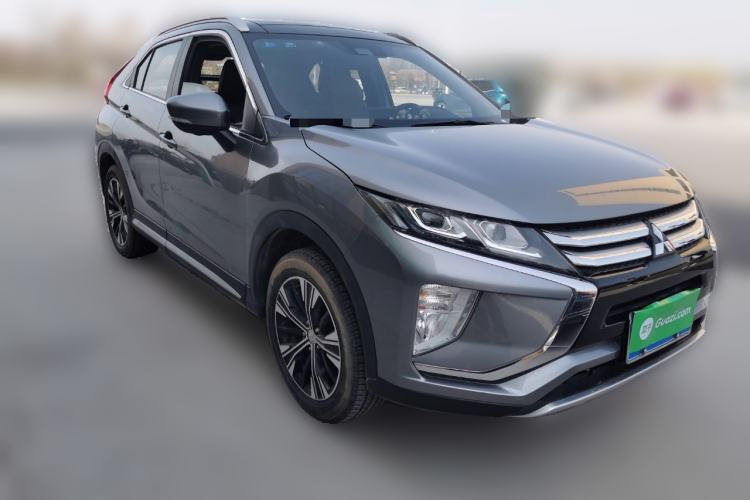 Used Mitsubishi Eclipse Cross 2019 1.5T CVT Two-Wheel Drive Belief Edition China VI Standard Front Right 45 Deg
