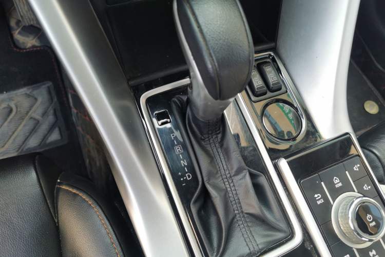 Used Mitsubishi Eclipse Cross 2019 1.5T CVT Two-Wheel Drive Belief Edition China VI Standard Gear Lever