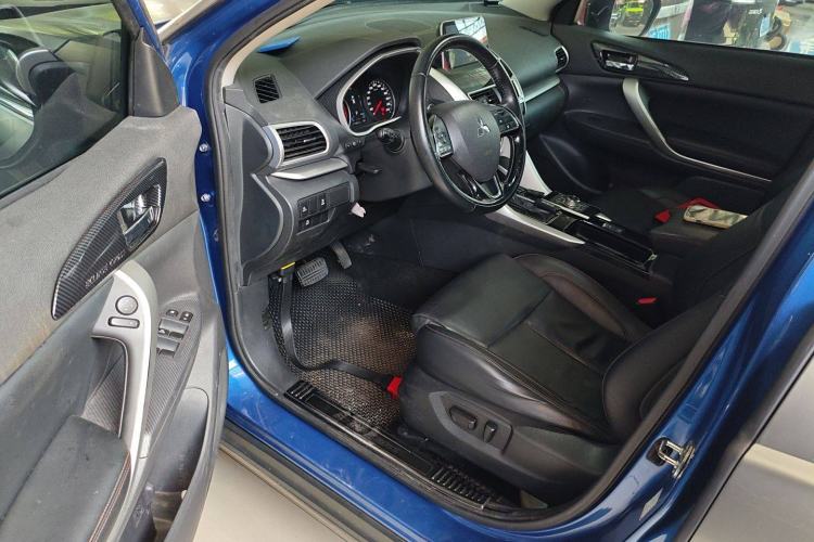 Used Mitsubishi Eclipse Cross 2019 1.5T CVT Two-Wheel Drive Belief Edition China VI Standard Interior 7