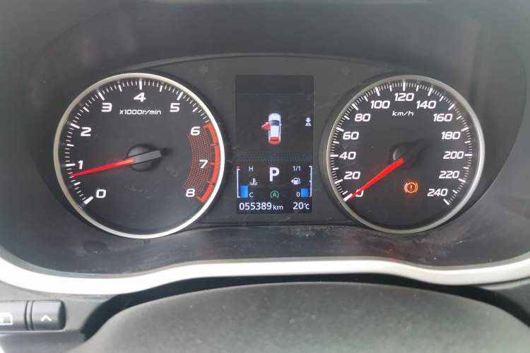 Used Mitsubishi Eclipse Cross 2019 1.5T CVT Two-Wheel Drive Belief Edition China VI Standard Odometer Close Up
