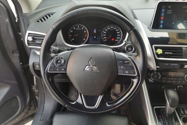 Used Mitsubishi Eclipse Cross 2019 1.5T CVT Two-Wheel Drive Belief Edition China VI Standard Steering Wheel