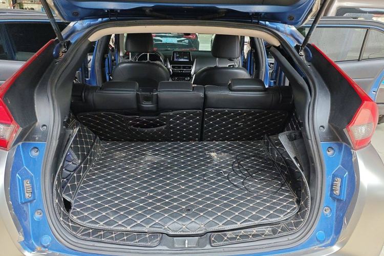 Used Mitsubishi Eclipse Cross 2019 1.5T CVT Two-Wheel Drive Belief Edition China VI Standard Trunk