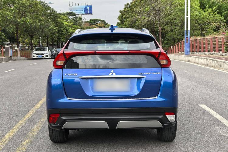 Used Mitsubishi Eclipse Cross 2019 1.5T CVT Two-Wheel Drive Belief Edition China VI Standard Exterior 4