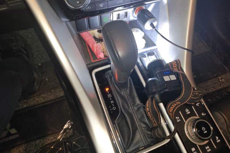 Used Mitsubishi Eclipse Cross 2019 1.5T CVT Two-Wheel Drive Dream Edition China VI Standard Gear Lever