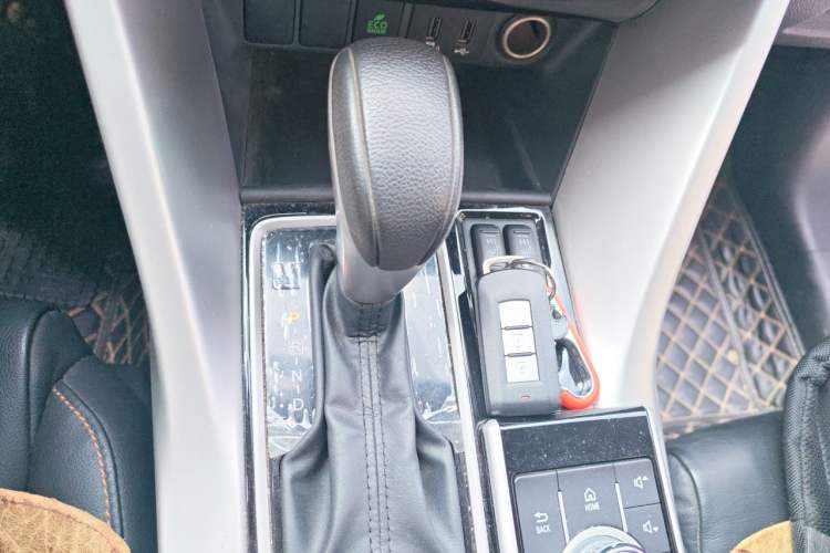 Used Mitsubishi Eclipse Cross 2019 1.5T CVT Two-Wheel Drive Dream Edition China VI Standard Gear Lever