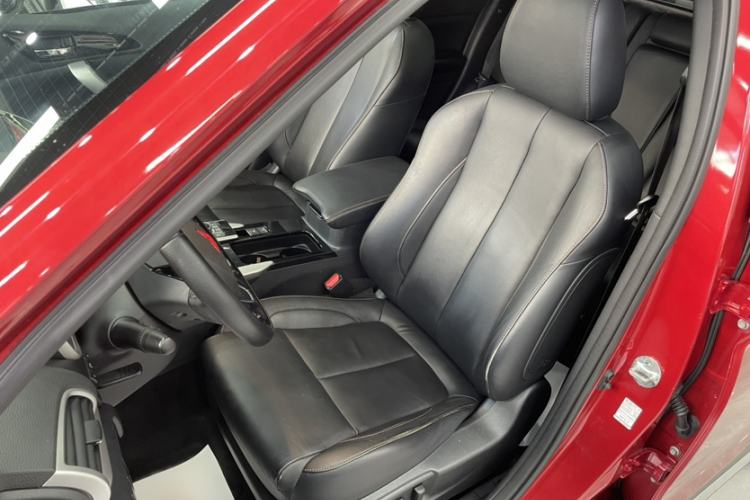 Used Mitsubishi Eclipse Cross 2019 1.5T CVT Two-Wheel Drive Dream Edition China VI Standard Interior 1