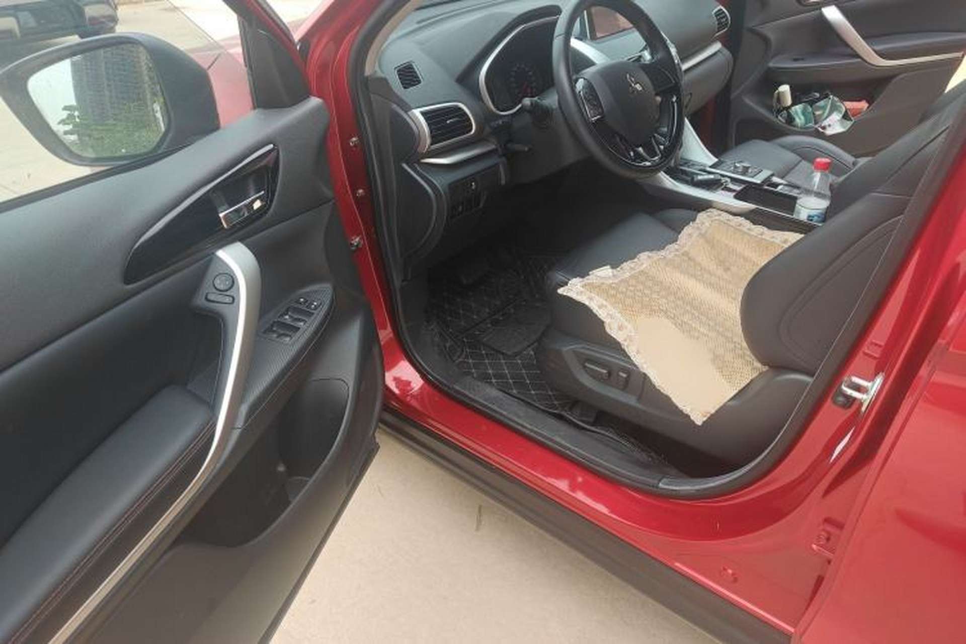 Used Mitsubishi Eclipse Cross 2019 1.5T CVT Two-Wheel Drive Dream Edition China VI Standard Interior 3