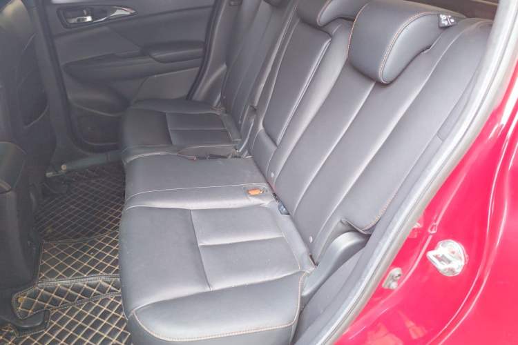 Used Mitsubishi Eclipse Cross 2019 1.5T CVT Two-Wheel Drive Dream Edition China VI Standard Left Rear Seat