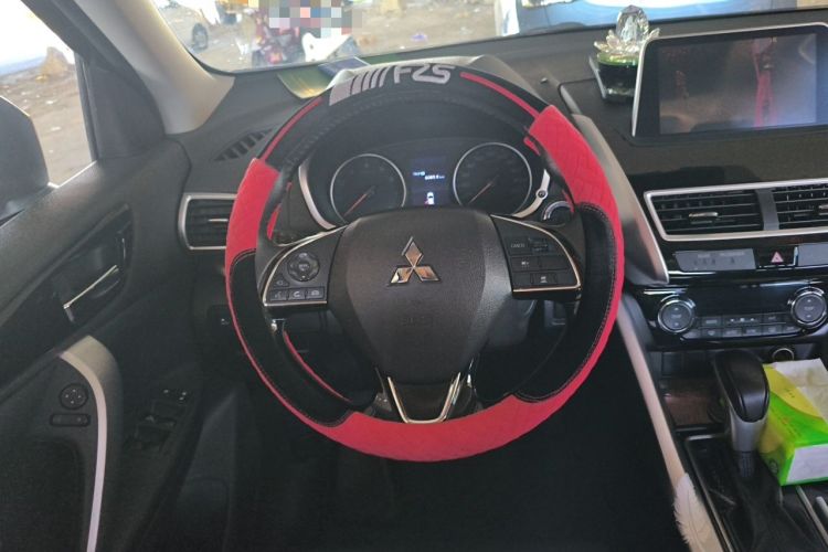 Used Mitsubishi Eclipse Cross 2019 1.5T CVT Two-Wheel Drive Belief Edition China VI Standard Steering Wheel