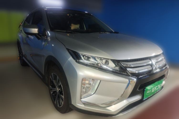 Used Mitsubishi Eclipse Cross 2019 1.5T CVT 4x4 TrueMe Edition China VI Standard Front Right 45 Deg