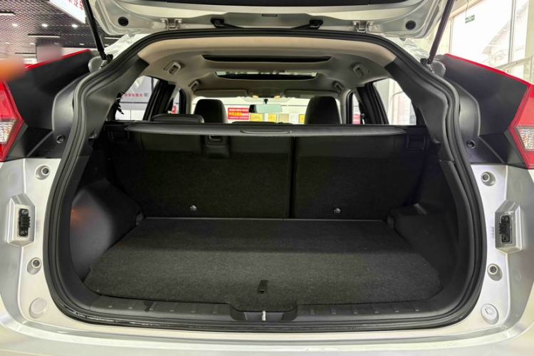 Used Mitsubishi Eclipse Cross 2019 1.5T CVT Two-Wheel Drive Dream Edition China VI Standard Interior 5