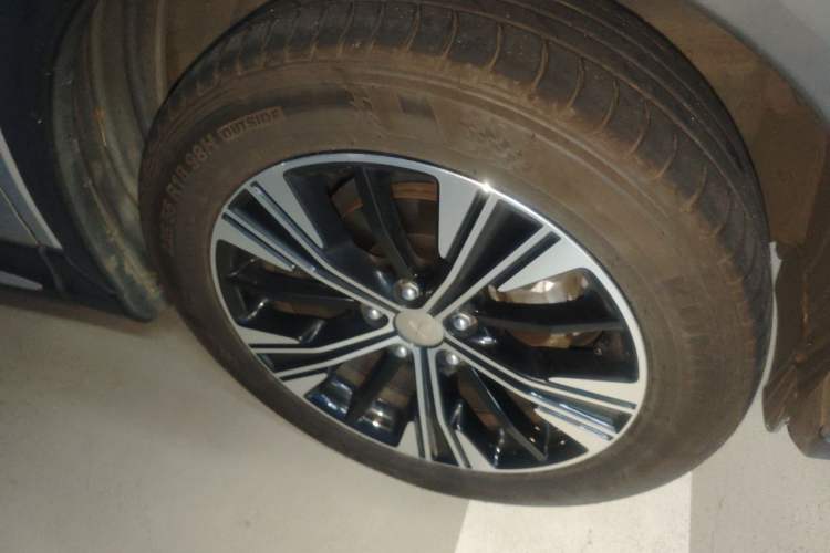 Used Mitsubishi Eclipse Cross 2019 1.5T CVT 4x4 TrueMe Edition China VI Standard Right Front Wheel Hub
