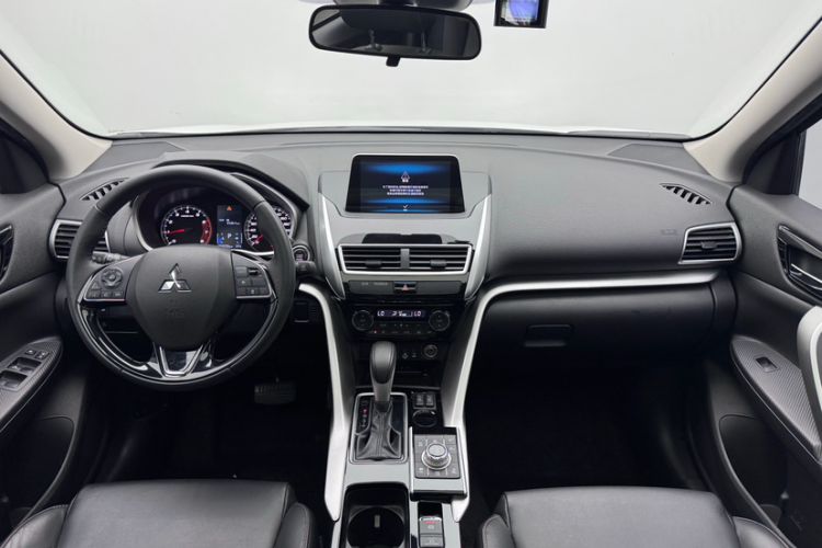 Used Mitsubishi Eclipse Cross 2019 1.5T CVT Two-Wheel Drive Belief Edition China VI Standard Audio And AC Panel