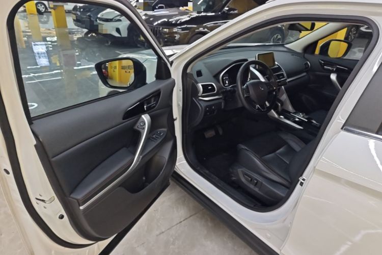 Used Mitsubishi Eclipse Cross 2019 1.5T CVT Two-Wheel Drive Belief Edition China VI Standard Driver Seat