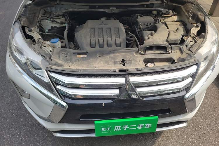 Used Mitsubishi Eclipse Cross 2019 1.5T CVT Two-Wheel Drive Dream Edition China VI Standard Engine Bay