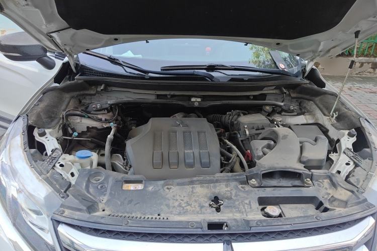 Used Mitsubishi Eclipse Cross 2019 1.5T CVT Two-Wheel Drive Dream Edition China VI Standard Engine Bay