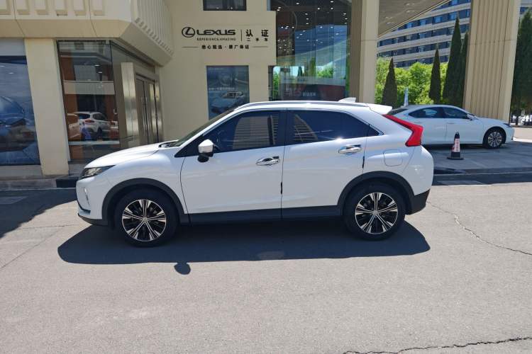 Used Mitsubishi Eclipse Cross 2019 1.5T CVT Two-Wheel Drive Fearless Edition China VI Standard Exterior 2