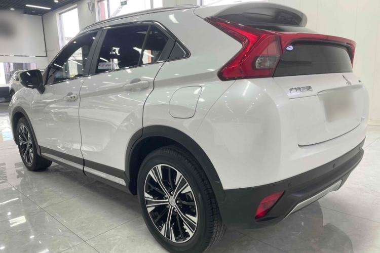 Used Mitsubishi Eclipse Cross 2019 1.5T CVT Two-Wheel Drive Dream Edition China VI Standard Exterior 3