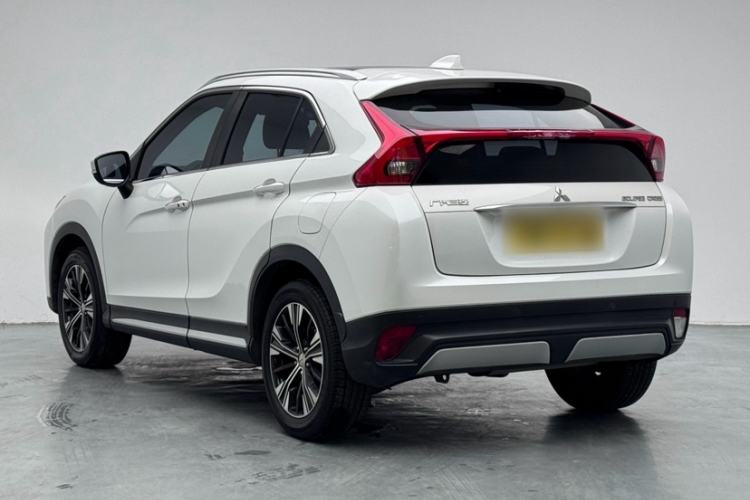 Used Mitsubishi Eclipse Cross 2019 1.5T CVT Two-Wheel Drive Belief Edition China VI Standard Exterior 3