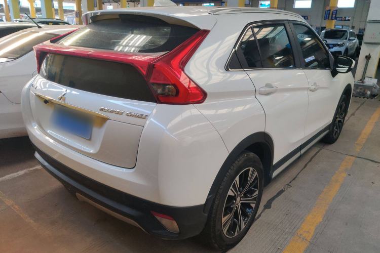 Used Mitsubishi Eclipse Cross 2019 1.5T CVT Two-Wheel Drive Dream Edition China VI Standard Exterior 4