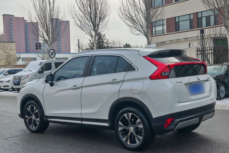 Used Mitsubishi Eclipse Cross 2019 1.5T CVT Two-Wheel Drive Dream Edition China VI Standard Exterior 4