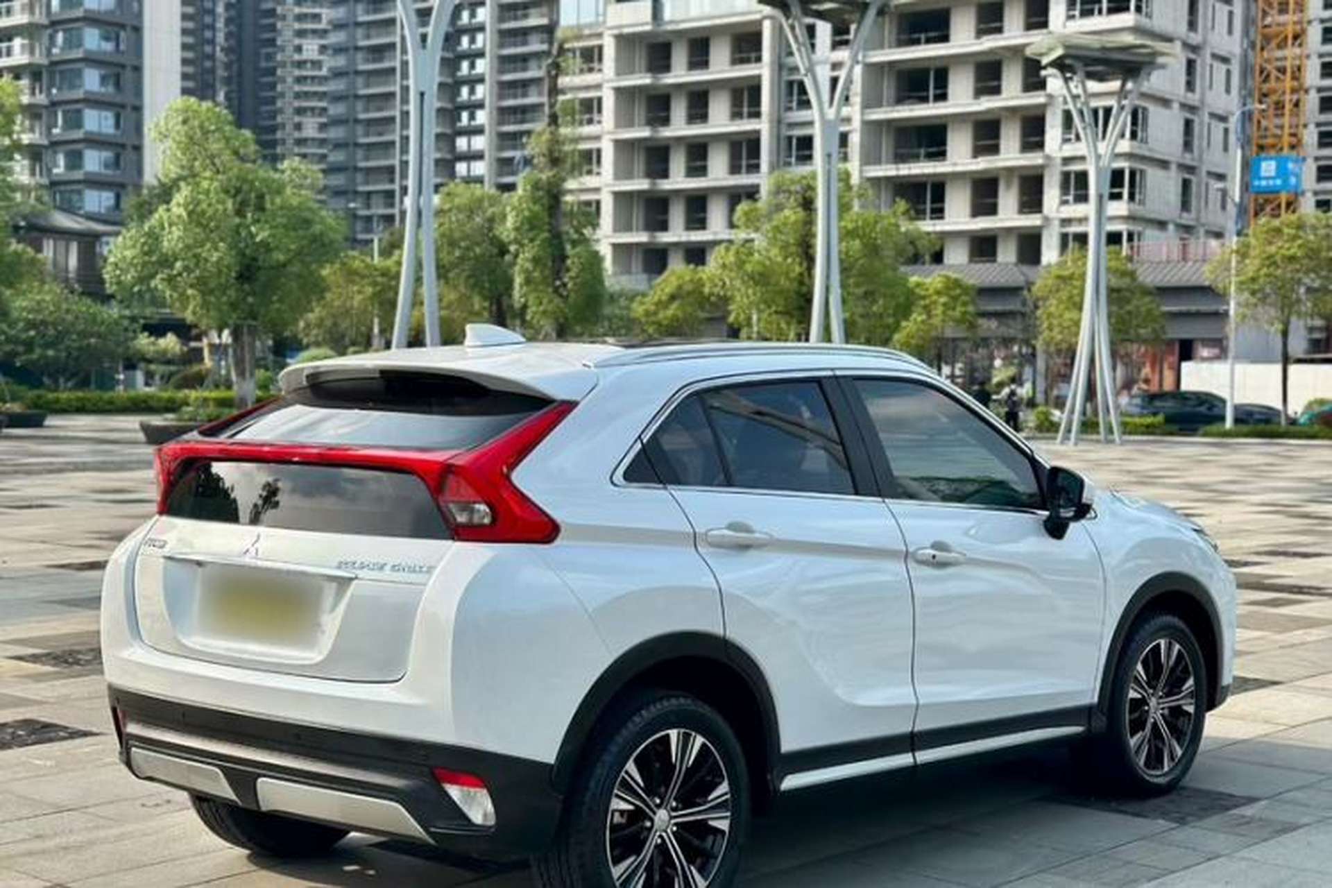 Used Mitsubishi Eclipse Cross 2019 1.5T CVT Two-Wheel Drive Belief Edition China VI Standard Exterior 5