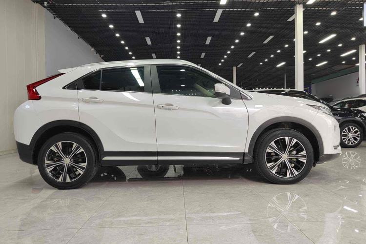 Used Mitsubishi Eclipse Cross 2019 1.5T CVT Two-Wheel Drive Dream Edition China VI Standard Exterior 6