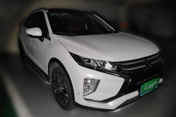 Used Mitsubishi Eclipse Cross 2019 1.5T CVT Two-Wheel Drive Dream Edition China VI Standard Front Right 45 Deg