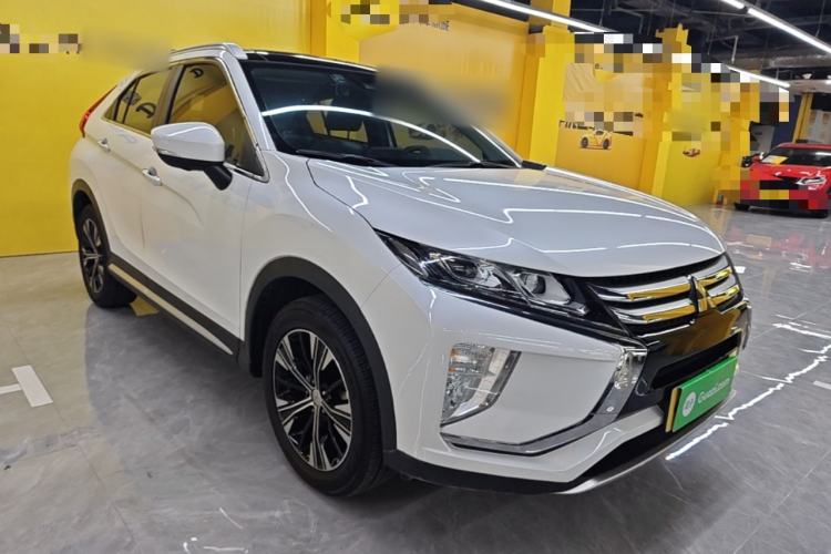 Used Mitsubishi Eclipse Cross 2019 1.5T CVT Two-Wheel Drive Belief Edition China VI Standard Front Right 45 Deg