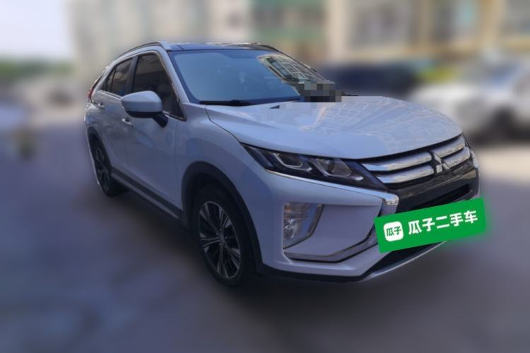 Used Mitsubishi Eclipse Cross 2019 1.5T CVT Two-Wheel Drive Dream Edition China VI Standard Front Right 45 Deg
