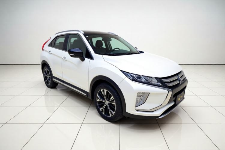 Used Mitsubishi Eclipse Cross 2019 1.5T CVT Two-Wheel Drive Dream Edition China VI Standard Front Right 45 Deg
