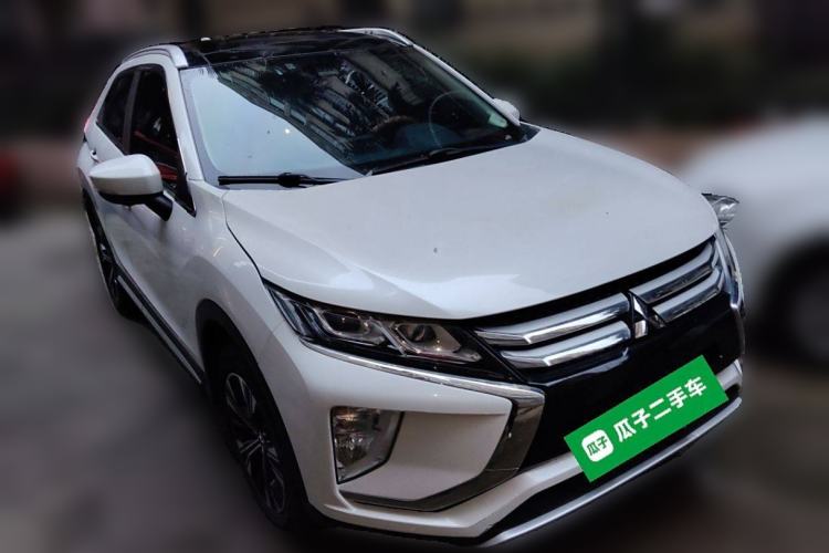 Used Mitsubishi Eclipse Cross 2019 1.5T CVT Two-Wheel Drive Belief Edition China VI Standard Front Right 45 Deg