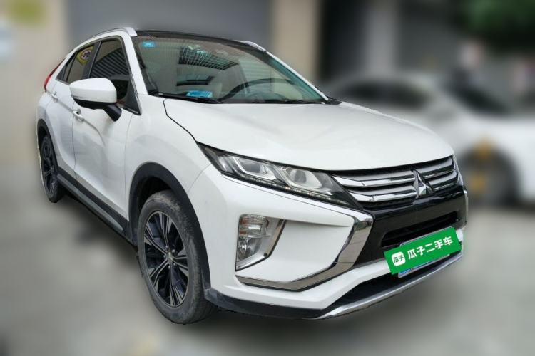 Used Mitsubishi Eclipse Cross 2019 1.5T CVT Two-Wheel Drive Belief Edition China VI Standard Front Right 45 Deg