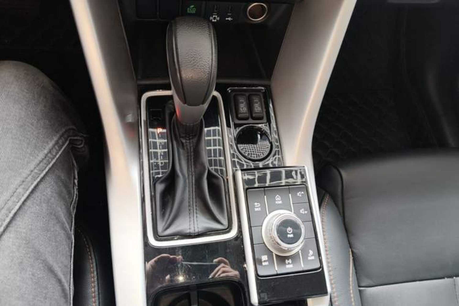 Used Mitsubishi Eclipse Cross 2019 1.5T CVT Two-Wheel Drive Dream Edition China VI Standard Gear Lever