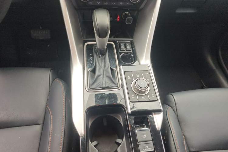 Used Mitsubishi Eclipse Cross 2019 1.5T CVT Two-Wheel Drive Belief Edition China VI Standard Gear Lever