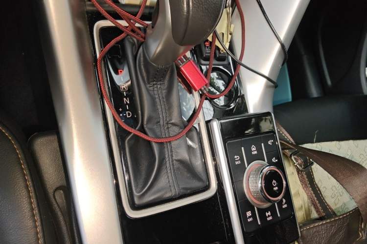 Used Mitsubishi Eclipse Cross 2019 1.5T CVT Two-Wheel Drive Belief Edition China VI Standard Gear Lever