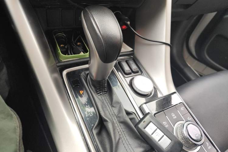 Used Mitsubishi Eclipse Cross 2019 1.5T CVT Two-Wheel Drive Dream Edition China VI Standard Gear Lever