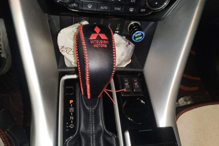 Used Mitsubishi Eclipse Cross 2019 1.5T CVT Two-Wheel Drive Belief Edition China VI Standard Gear Lever