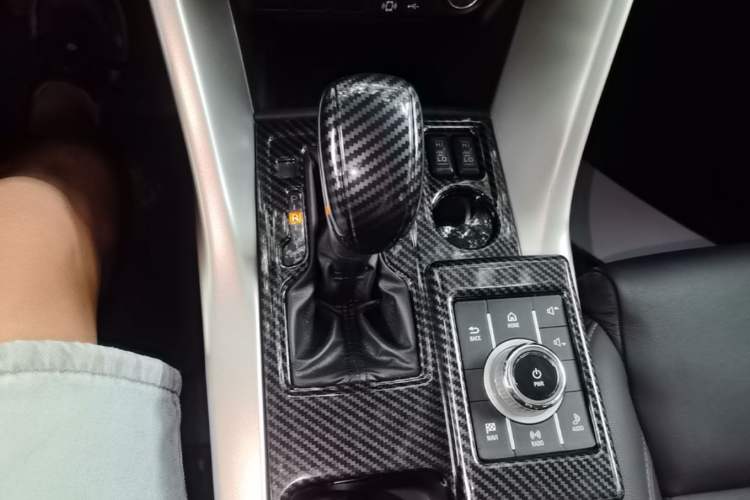 Used Mitsubishi Eclipse Cross 2019 1.5T CVT Two-Wheel Drive Belief Edition China VI Standard Gear Lever
