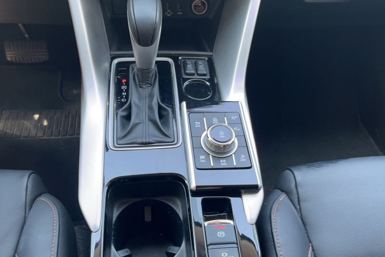 Used Mitsubishi Eclipse Cross 2019 1.5T CVT Two-Wheel Drive Dream Edition China VI Standard Gear Lever
