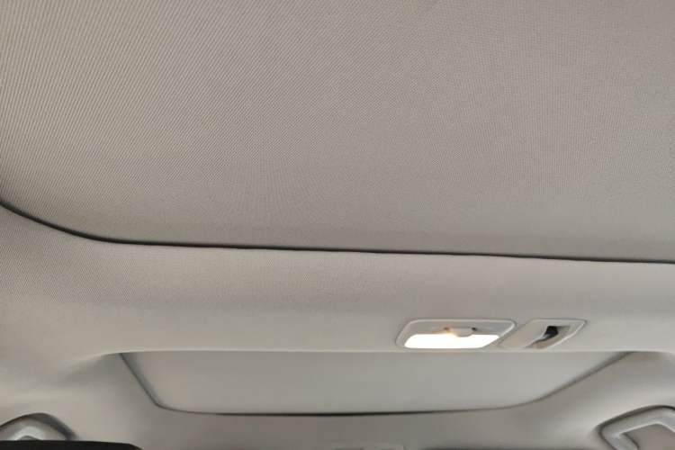 Used Mitsubishi Eclipse Cross 2019 1.5T CVT Two-Wheel Drive Dream Edition China VI Standard Headliner