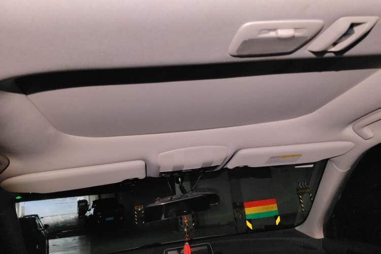 Used Mitsubishi Eclipse Cross 2019 1.5T CVT Two-Wheel Drive Dream Edition China VI Standard Headliner