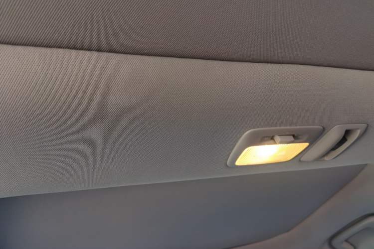 Used Mitsubishi Eclipse Cross 2019 1.5T CVT Two-Wheel Drive Dream Edition China VI Standard Headliner