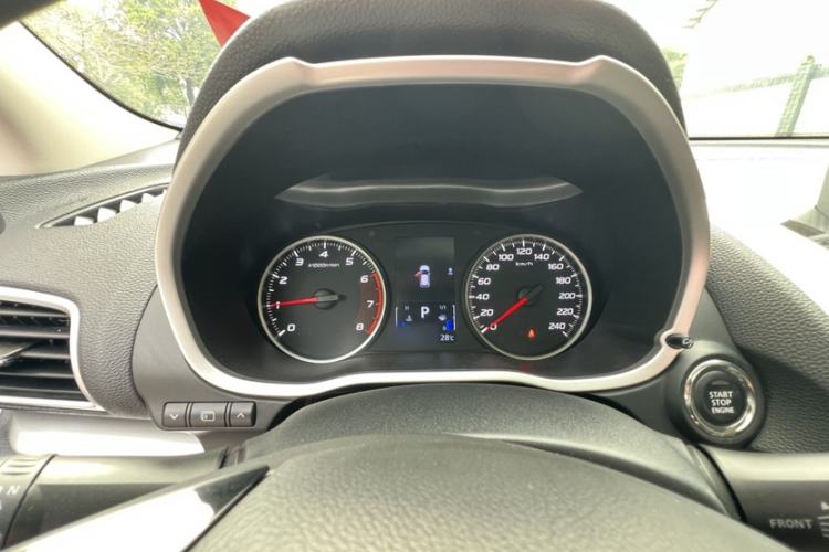 Used Mitsubishi Eclipse Cross 2019 1.5T CVT Two-Wheel Drive Dream Edition China VI Standard Instrument Cluster