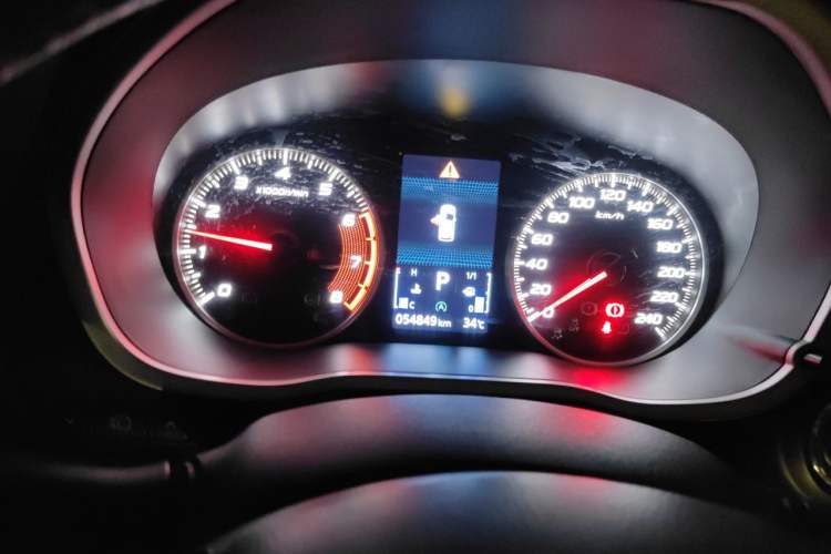 Used Mitsubishi Eclipse Cross 2019 1.5T CVT Two-Wheel Drive Dream Edition China VI Standard Instrument Cluster