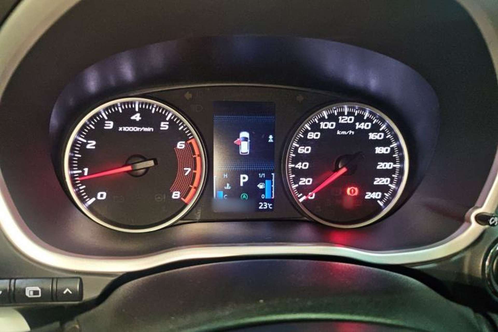 Used Mitsubishi Eclipse Cross 2019 1.5T CVT Two-Wheel Drive Belief Edition China VI Standard Instrument Cluster