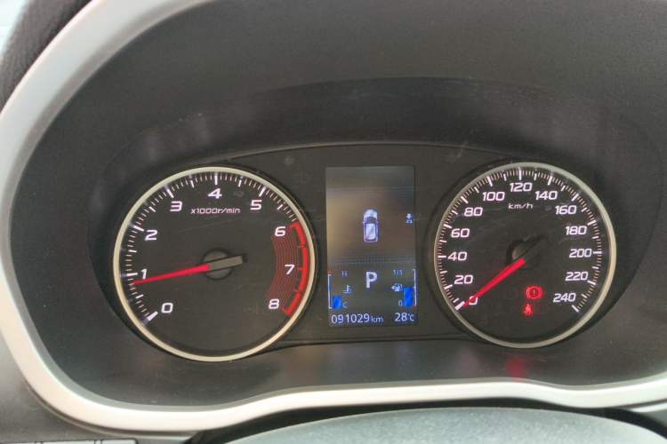 Used Mitsubishi Eclipse Cross 2019 1.5T CVT Two-Wheel Drive Belief Edition China VI Standard Instrument Cluster